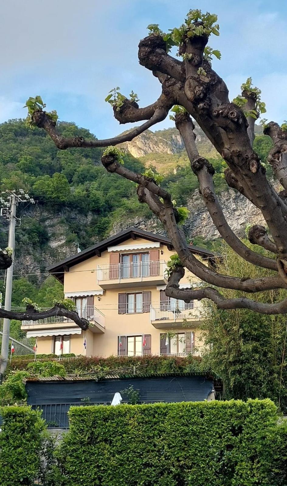 B&B-Foresteria Casa Della Musica Lake Como 만델로델라리오 외부 사진