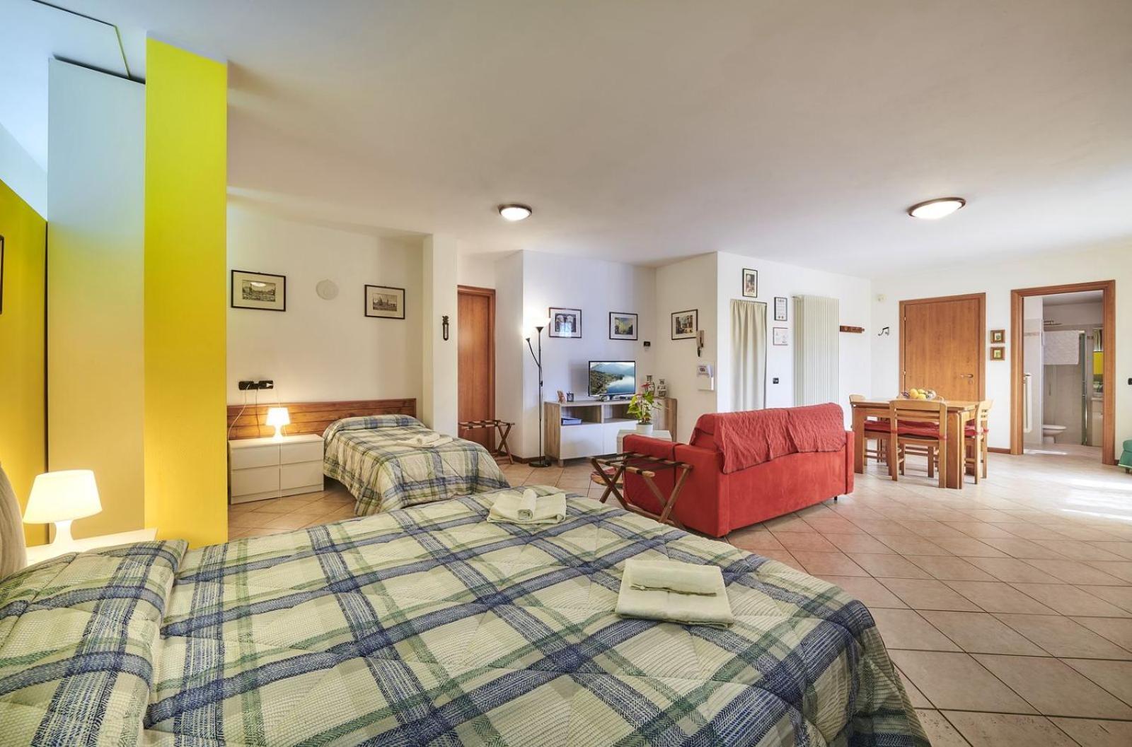 B&B-Foresteria Casa Della Musica Lake Como 만델로델라리오 객실 사진